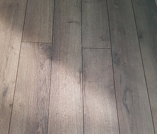 Ламинат SF105 Дуб Альгамбра 12 мм 33 класс Sunfloor - Кастамону